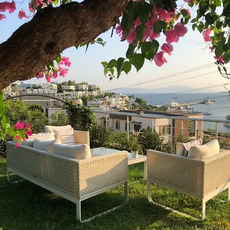 Апартаменты Zambak Garden With Pool Бодрум